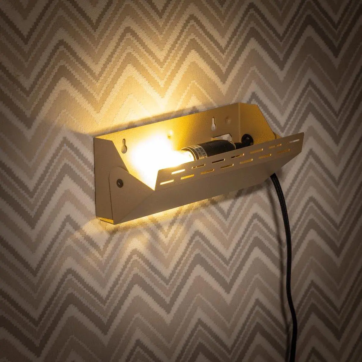 ETH bed wandlamp Lano - mat zwart